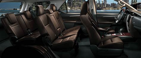 Toyota Fortuner 2022 Interior & Exterior Images, Colors & Video Gallery ...