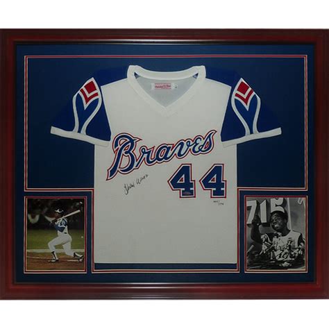 Honoring Hank Aaron An In-Depth Look at the No. 44 Atlanta Braves Jersey