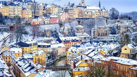 Luxembourg City old town in Winter : r/europe