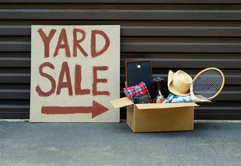 Yard Sale Sign Ideas - iBuzzle