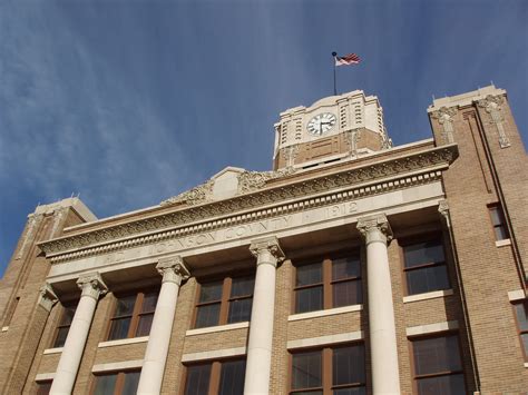 Johnson County Courthouse - TEXAS HISTORICAL MARKERS