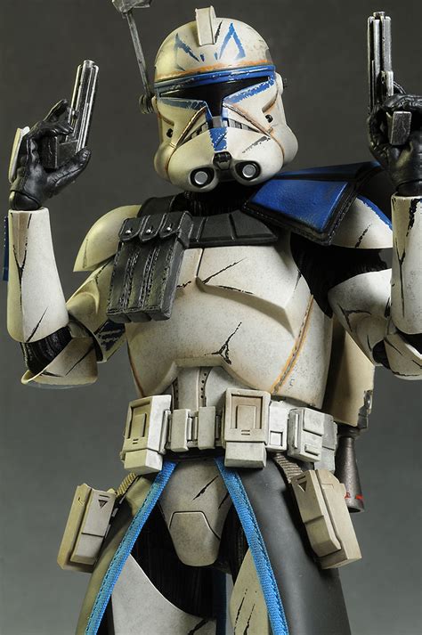 Review and photos of Captain Rex 501st Clonetrooper Star Wars action figure from Sideshow