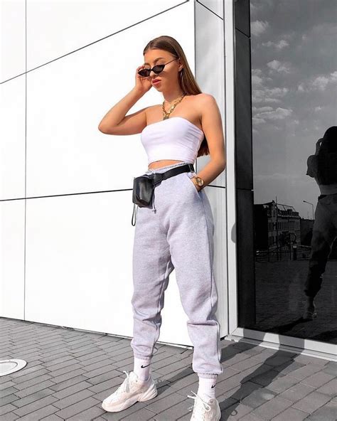 All white outfit sports, Gym shorts | Outfits With Sweatpants | Casual ...