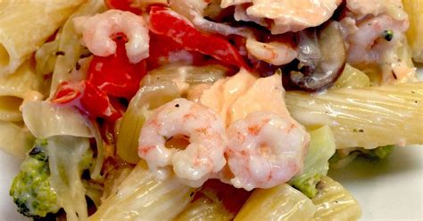 Salmon and Shrimp Pasta Recipe by Anny Plummer - Cookpad