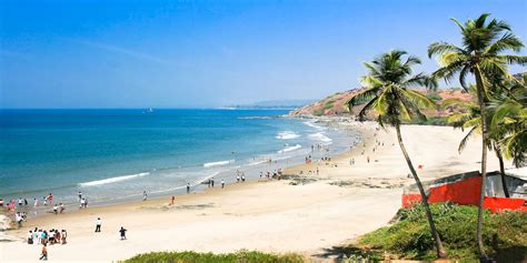 India’s Rich History and Beautiful Beaches of Goa | Yampu Tours