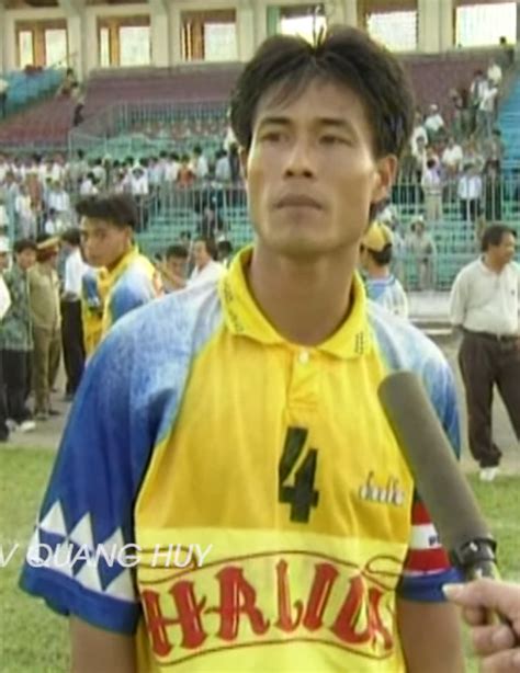 Song Lam Nghe An FC 1998 Home Kit