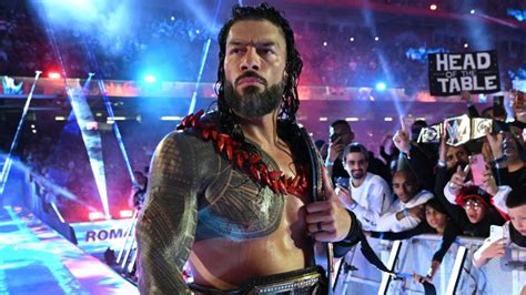 Roman Reigns Breaks Character To Praise WWE Star