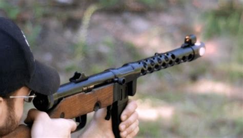 Shooting the Yugoslav M49/57 Submachine Gun – Forgotten Weapons