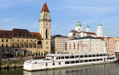 Danube River Cruise - Budapest, Bratislava, Vienna, Salzburg and Passau.