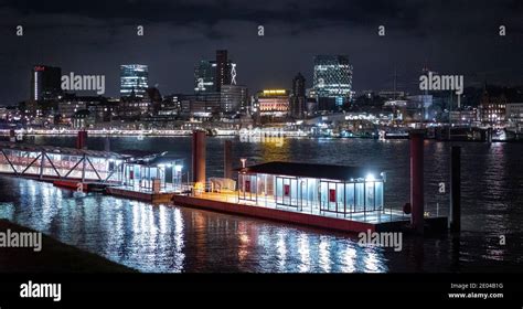 Port of Hamburg at night Stock Photo - Alamy