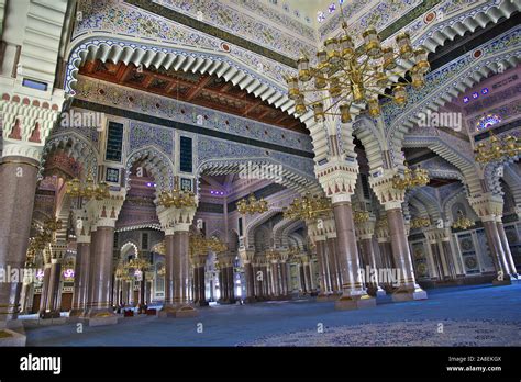 Sana'a / Yemen - 30 Dec 2012: Al Saleh Mosque, Great Mosque of Sana'a, Yemen Stock Photo - Alamy