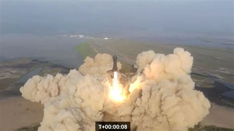 Elon Musk's SpaceX Starship, World’s Biggest Rocket, Explodes Minutes ...