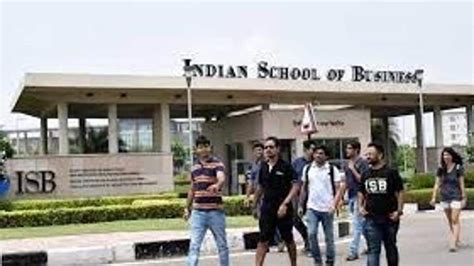 140 students of advanced management programmes graduate from ISB Mohali ...