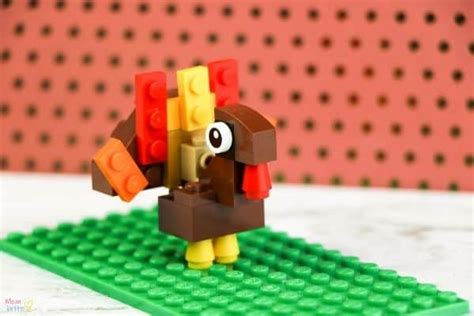 How to Build a LEGO Turkey for Thanksgiving | Mombrite