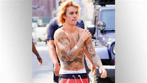 Justin Bieber details his tattoos for 'Vogue' – 97.9 WRMF