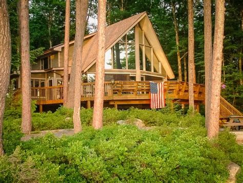 Top Lake Winnipesaukee House Rentals: Lake Houses + Vacation Rentals