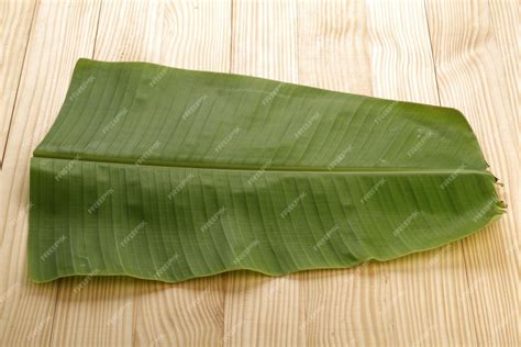 Premium Photo | Banana leaf kerala sadya leaf a traditionally used ...