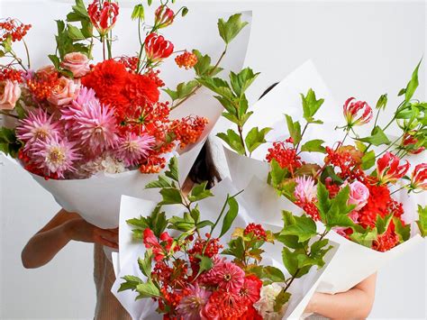 9 Best Flower Delivery Services in Melbourne | Man of Many