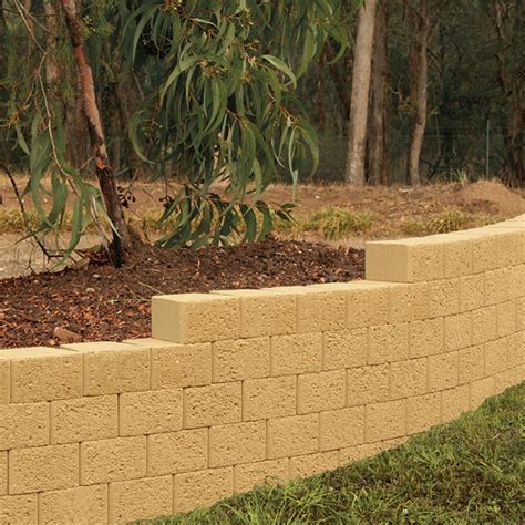 Retaining Walls | Large Range on Display | Outdoor & General