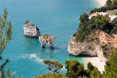 Le 10 spiagge più belle del Gargano, in Puglia | Skyscanner Italia