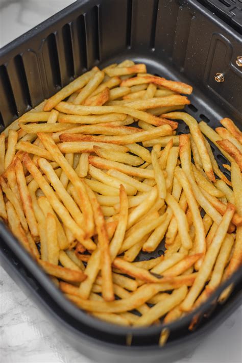 Air Fryer Frozen French Fries - The Dinner Bite