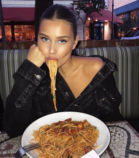 LEXI WOOD on Instagram: “🍝” Beauty Photography, Weird Photography, Food Lovers Diet, Lexi Wood ...