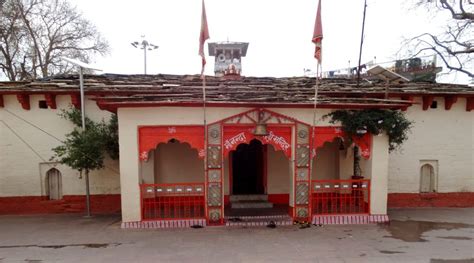 Nanda Devi Temple in Almora (With images) | Temple, Devi, House styles