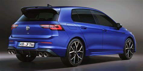 vw-golf-8-r-reveal-03 - The Car Market South Africa