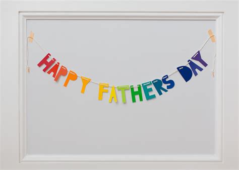 DIY Father's Day Banner | Kaley Ann