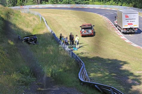 UPDATE: Koenigsegg One:1 Destroyed in Nurburgring Crash, Hypercar Caught Fire - autoevolution