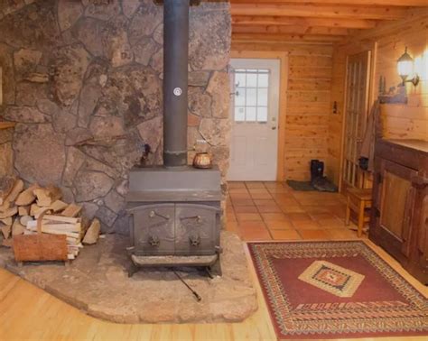 Mountain Cabin In Colorado - Off Grid Path