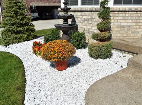 28 White Rock Landscaping Ideas You Worth Embracing