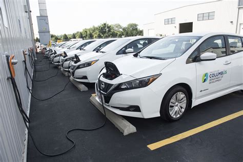 Webinar: Encouraging EV Fleet Adoption with Innovative Procurement Contracts | SmartColumbus