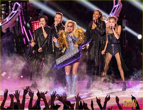 Relive Lady Gaga's Halftime Show with These Amazing Photos!: Photo ...