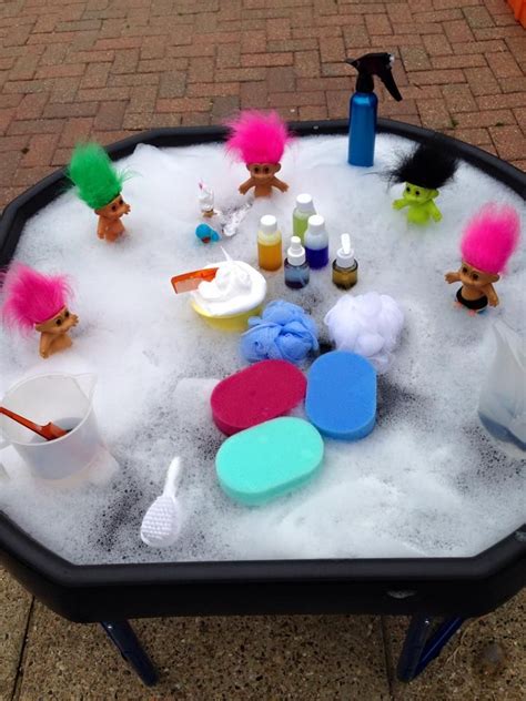 Pin on Tuff tray's and Sensory Play