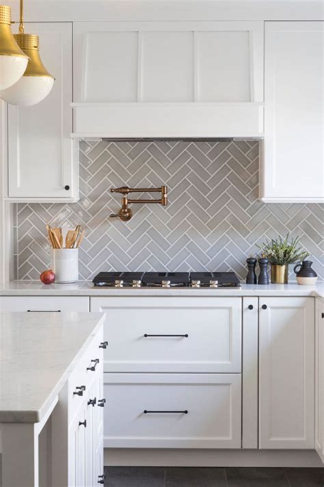 41+ Colorful Herringbone Backsplash Ideas - ( TRENDY ) - Backsplashes | Kitchen backsplash ...