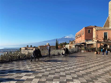 Taormina in Winter – Why You Should Visit in the Off-Season - Mom In Italy