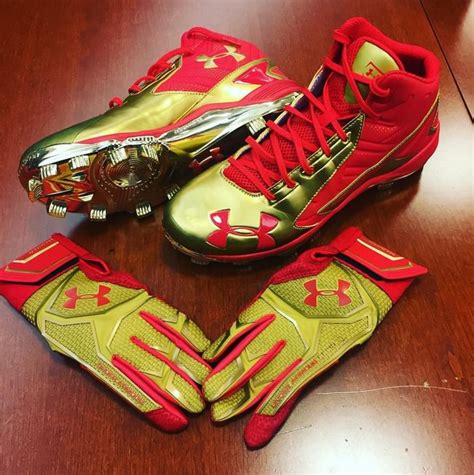 What Pros Wear: Kolten Wong’s Under Armour Yard ClutchFit Batting ...