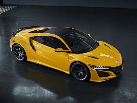 2020 Acura NSX sports a not-so-mellow yellow | Automotive News