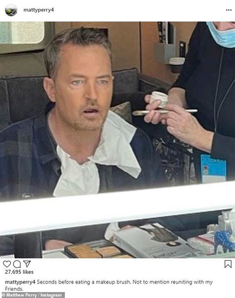 Matthew Perry unveils FIRST Friends reunion behind-the-scenes photo | Friends reunion, Matthew ...