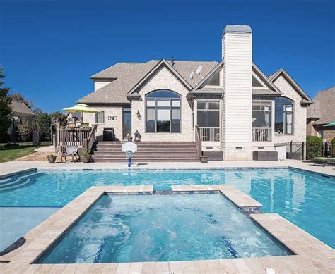 Take the plunge and check out these homes with gorgeous pools ...