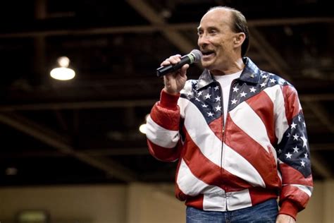 Story Behind the Song: Lee Greenwood, 'God Bless the USA'