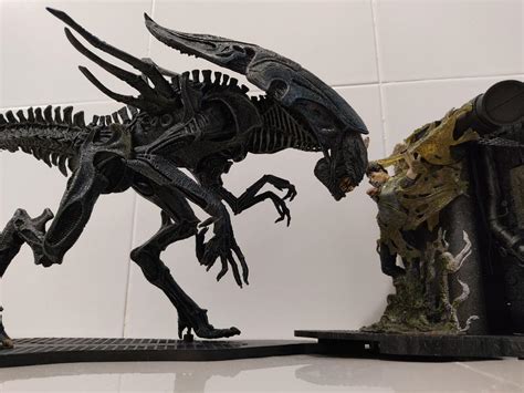 McFarlane Toys Alien Queen Movie Maniacs 6, Hobbies & Toys ...