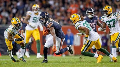 How to watch Bears vs Packers: live stream NFL football today from ...