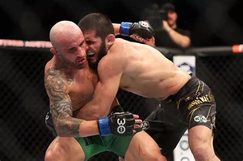 Alex Volkanovski admits mistake in talking to Islam Makhachev's corner ...