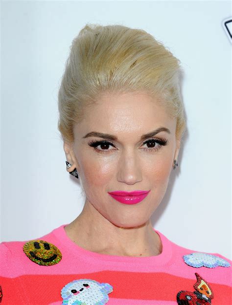 GWEN STEFANI at The Voice Season 7 Red Carpet Event in West Hollywood – HawtCelebs