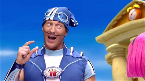 Sportacus Coming To LazyTown + I'm Number Ten in 10 Foreign Languages - YouTube