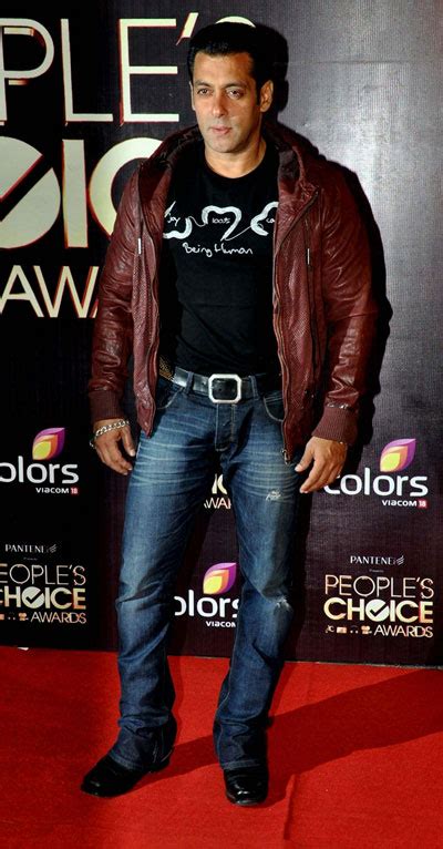 Salman Khan at Peoples Choice Awards 2012 | Veethi