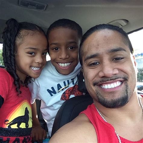 Photos: Superstar dads with their children | Wwe superstar roman reigns, Superstar, Roman reigns ...