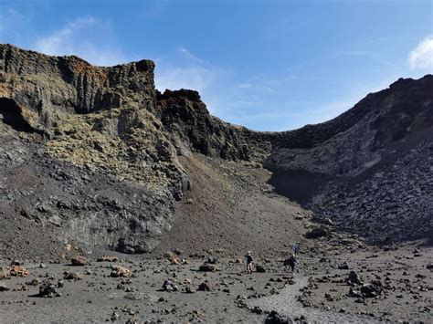 Lanzarote: Guided Volcano Hike | GetYourGuide